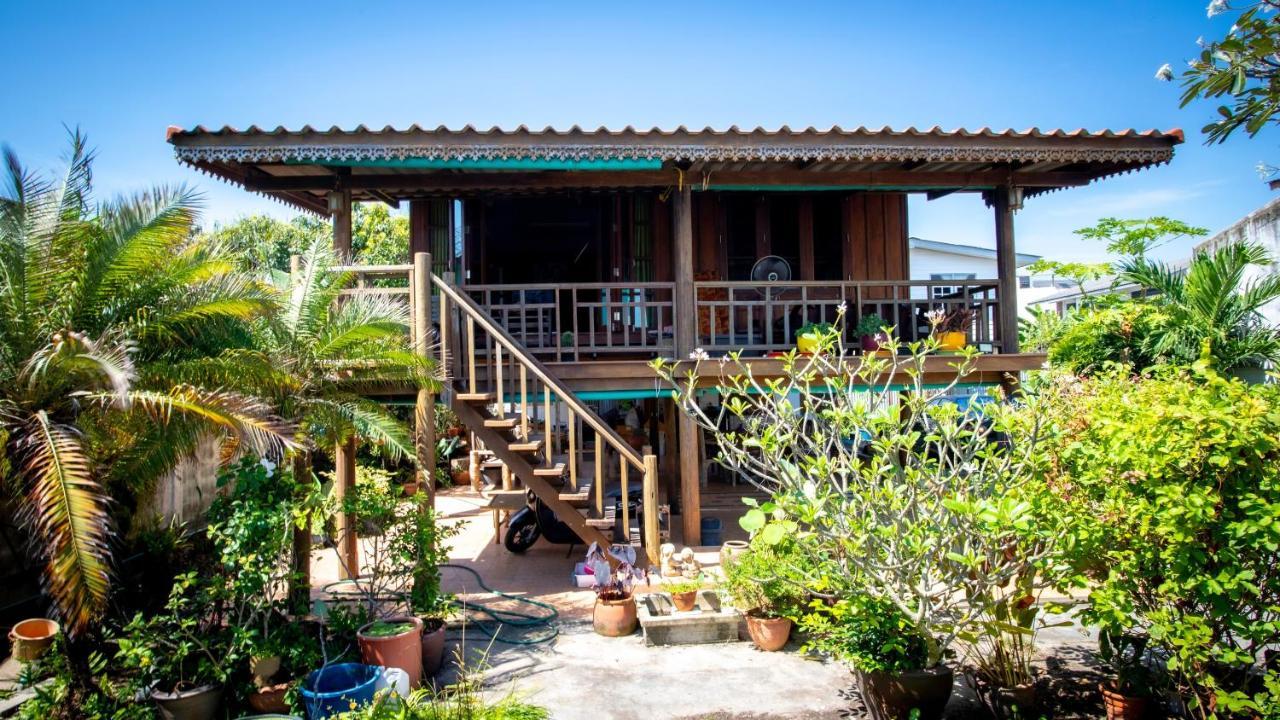 Seesea Thai Wooden House On Beachfront Prachuap Khiri Khan Zewnętrze zdjęcie