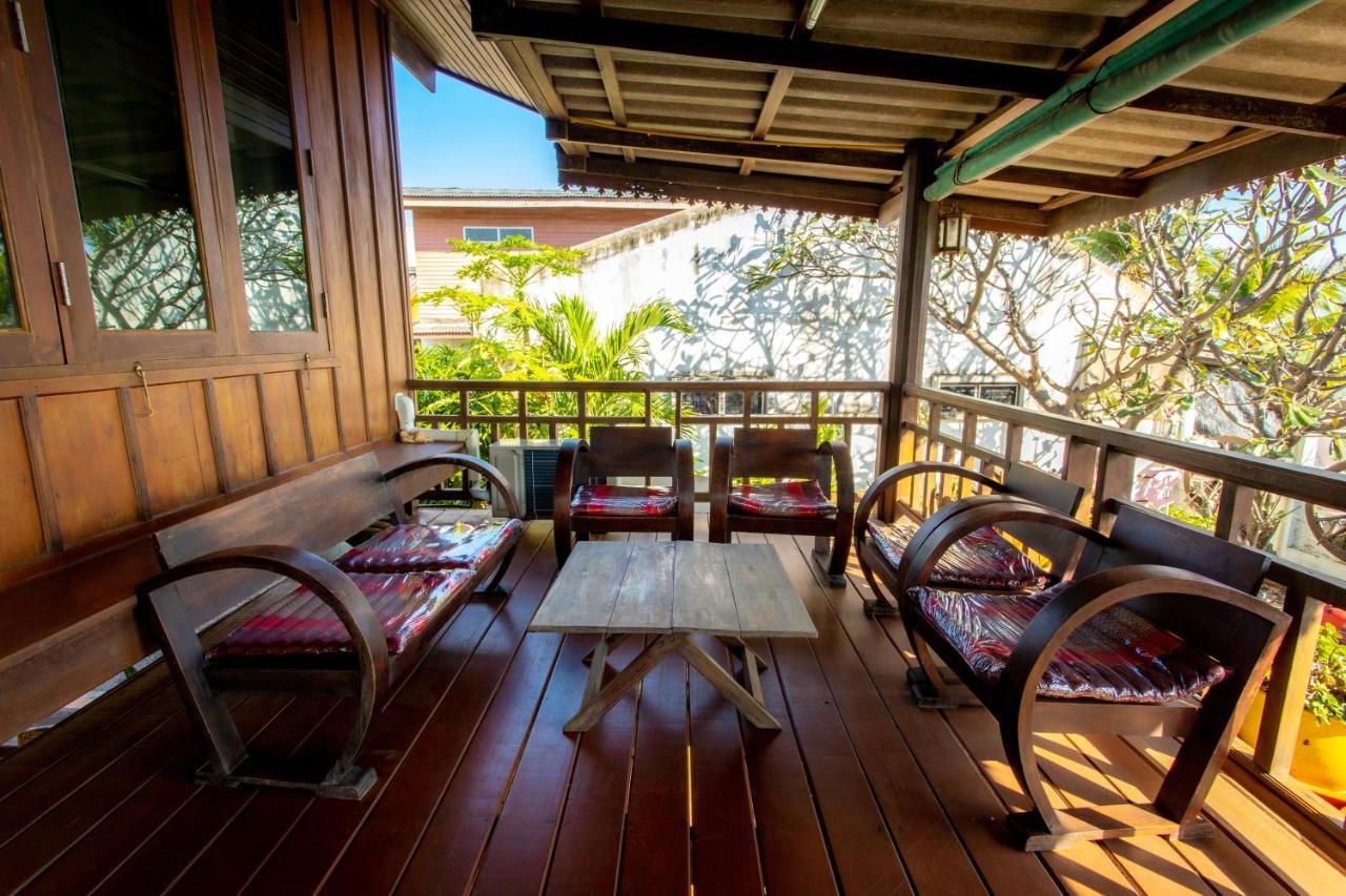 Seesea Thai Wooden House On Beachfront Prachuap Khiri Khan Zewnętrze zdjęcie